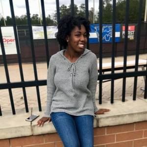 Meet your Posher, Kayla